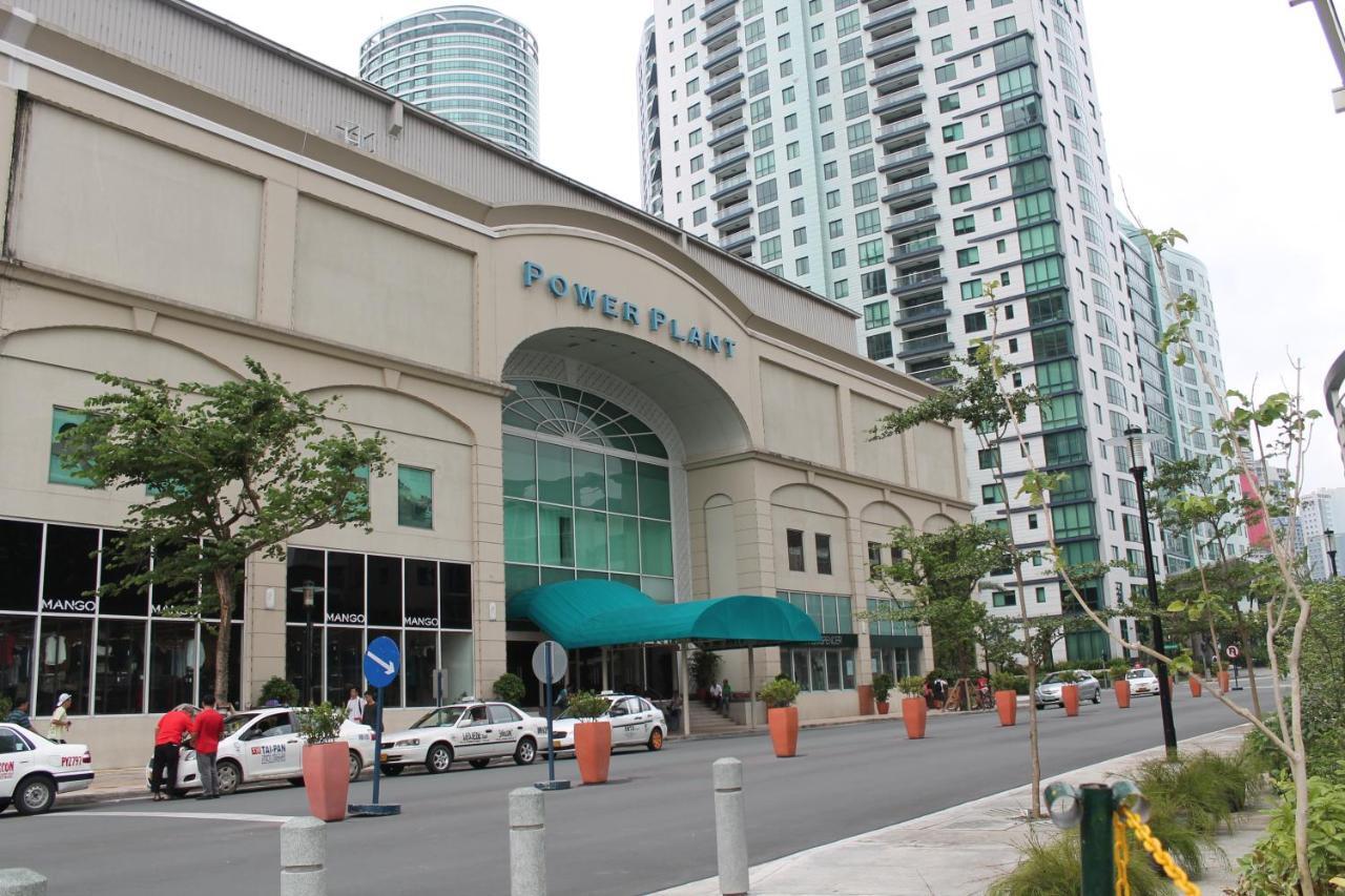 Oxford Suites Makati Makati City Esterno foto