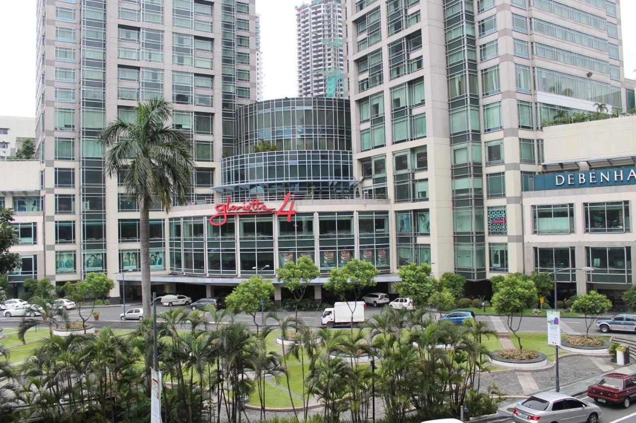 Oxford Suites Makati Makati City Esterno foto